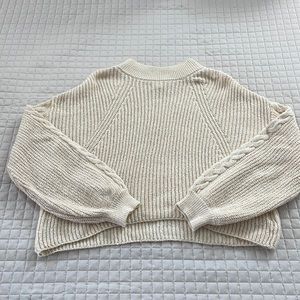 LIKE NEW BP SWEATER
